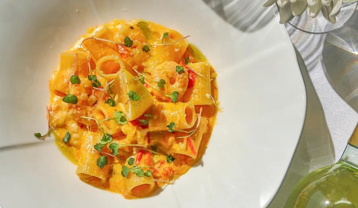 Creamy shrimps pasta