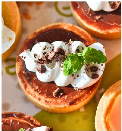 Chocolate tart from the Choijin finger food special set menu.