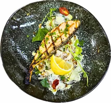 Grilled salmon salad from the Choijin special set menu.